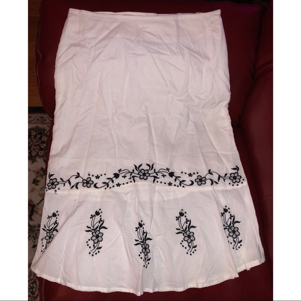 Macy’s- White Skirt